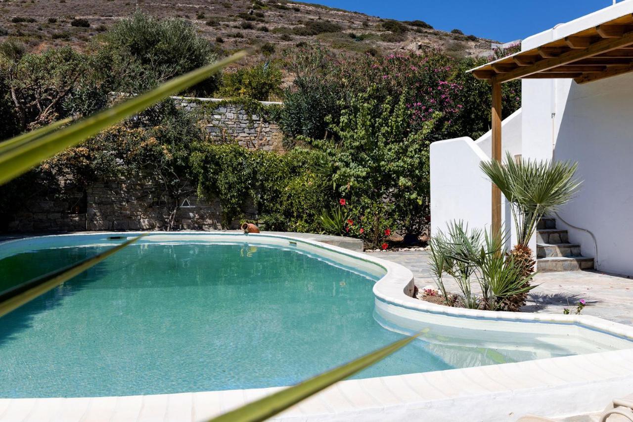 Daphne'S Lux Villa Paraspori  Exteriér fotografie