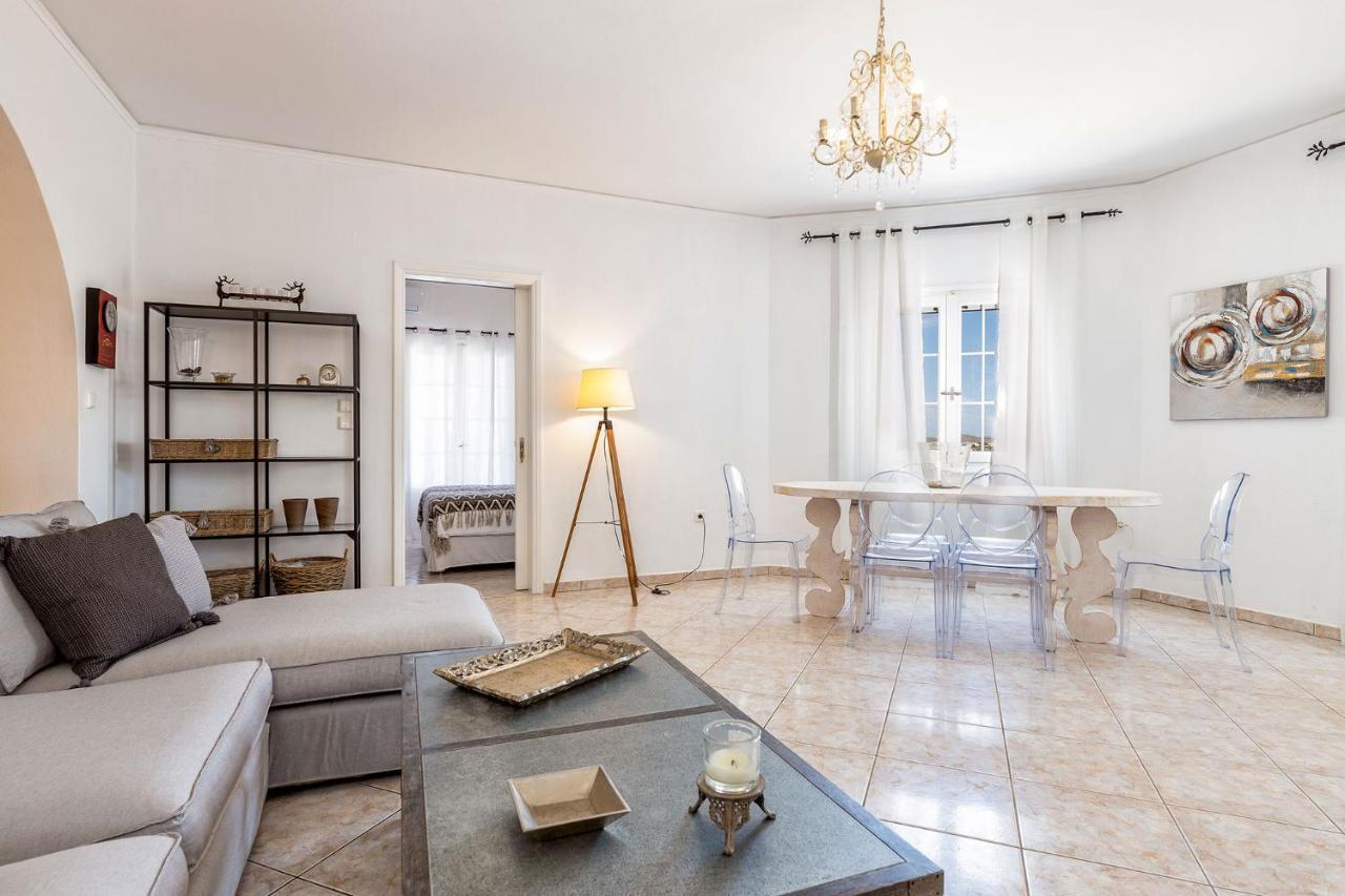 Daphne'S Lux Villa Paraspori  Exteriér fotografie