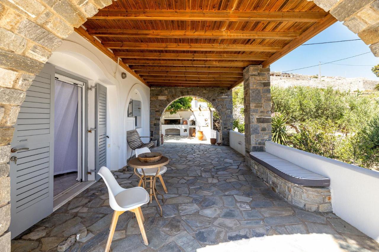 Daphne'S Lux Villa Paraspori  Exteriér fotografie