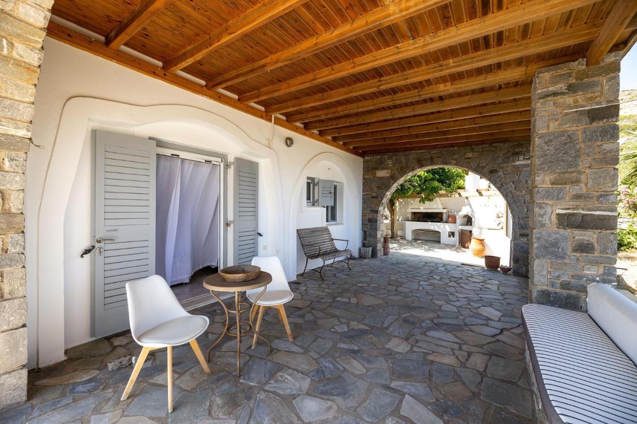 Daphne'S Lux Villa Paraspori  Exteriér fotografie