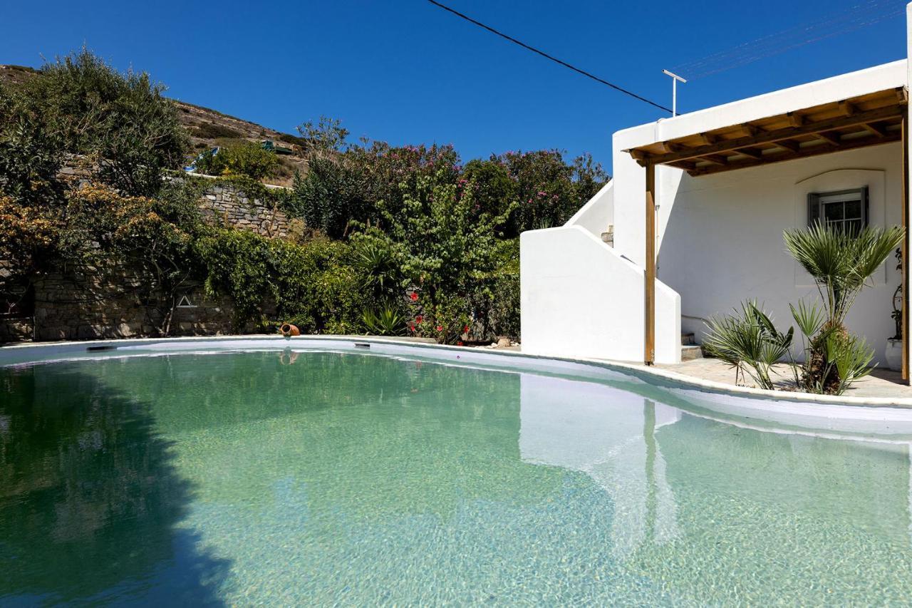 Daphne'S Lux Villa Paraspori  Exteriér fotografie